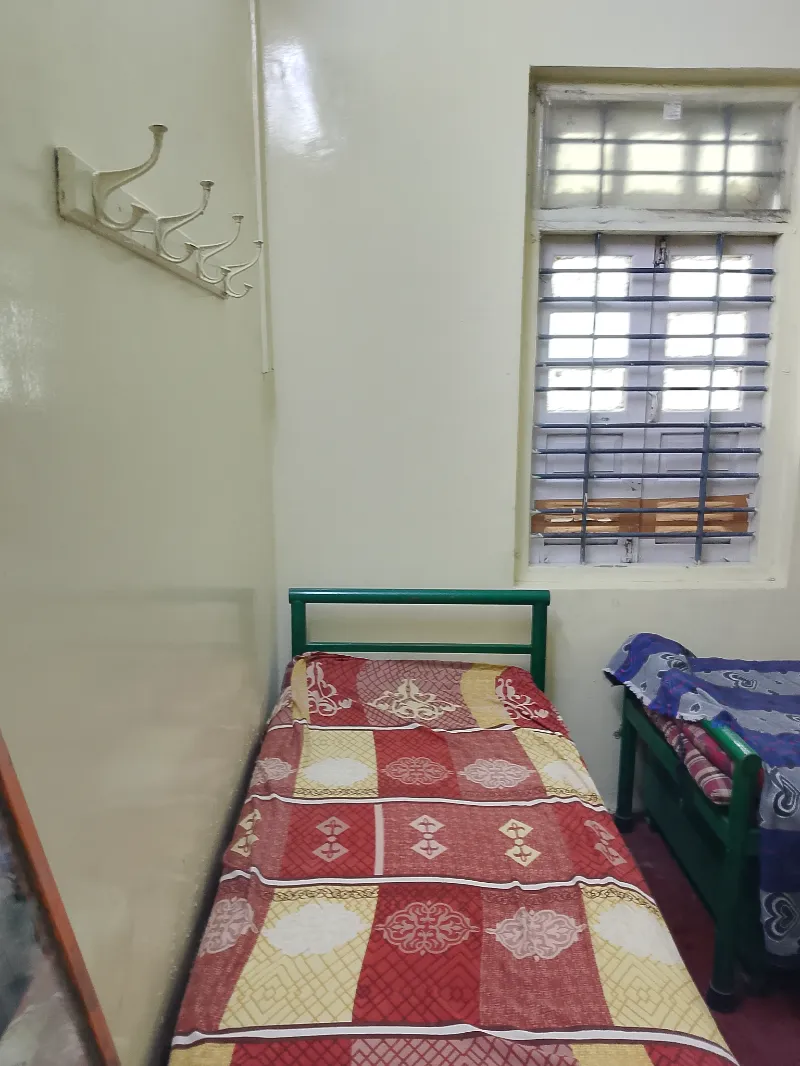 PG accommodation, available in heart of city Tilak road Pune 