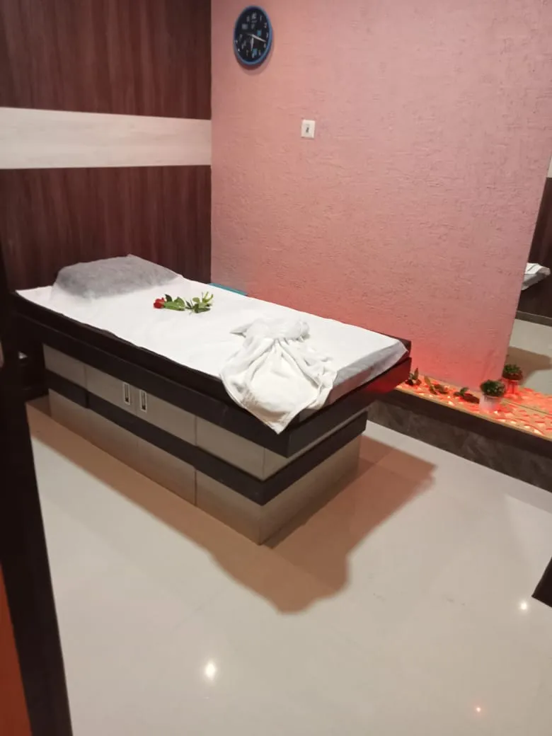 Avantara Spa Thane West