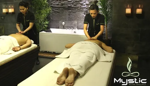 Wellness Spa Nanded 9833353975