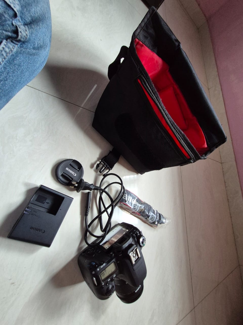 Canon 77D