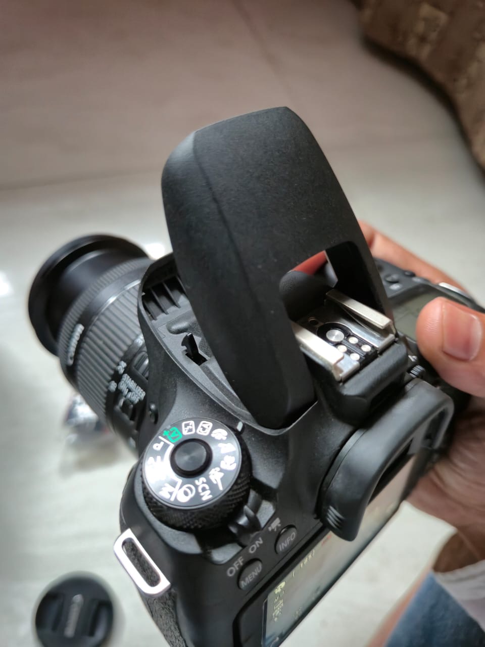 Canon 77D