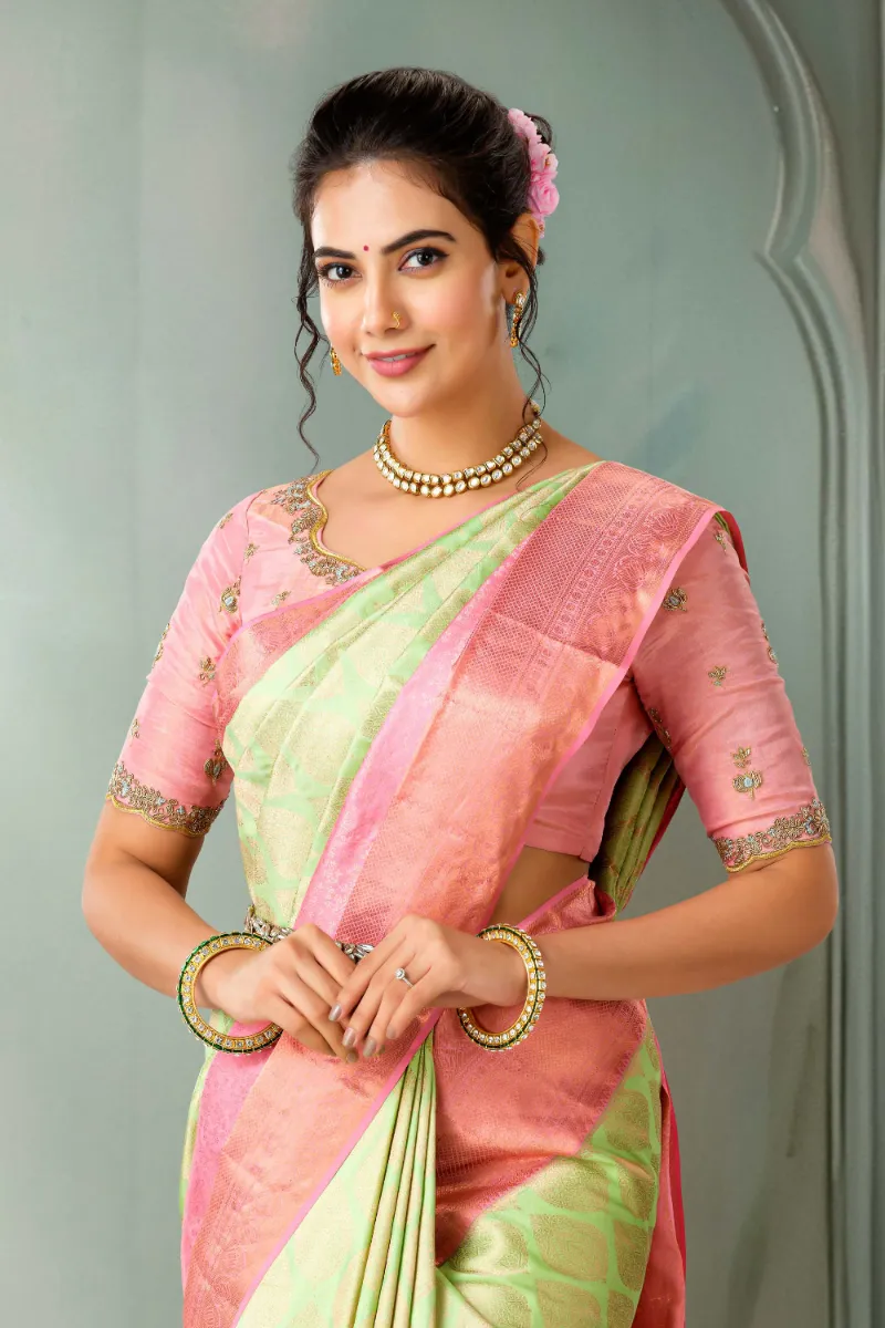 Light Green Kanchipuram Pure Silk Saree Golden Zari Motifs