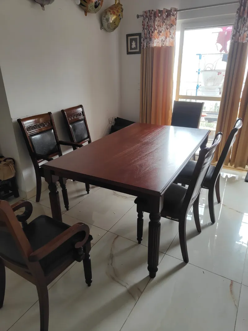 . 6 seater Royal Oak Texas American wood Dining set - 6 seater Royal O