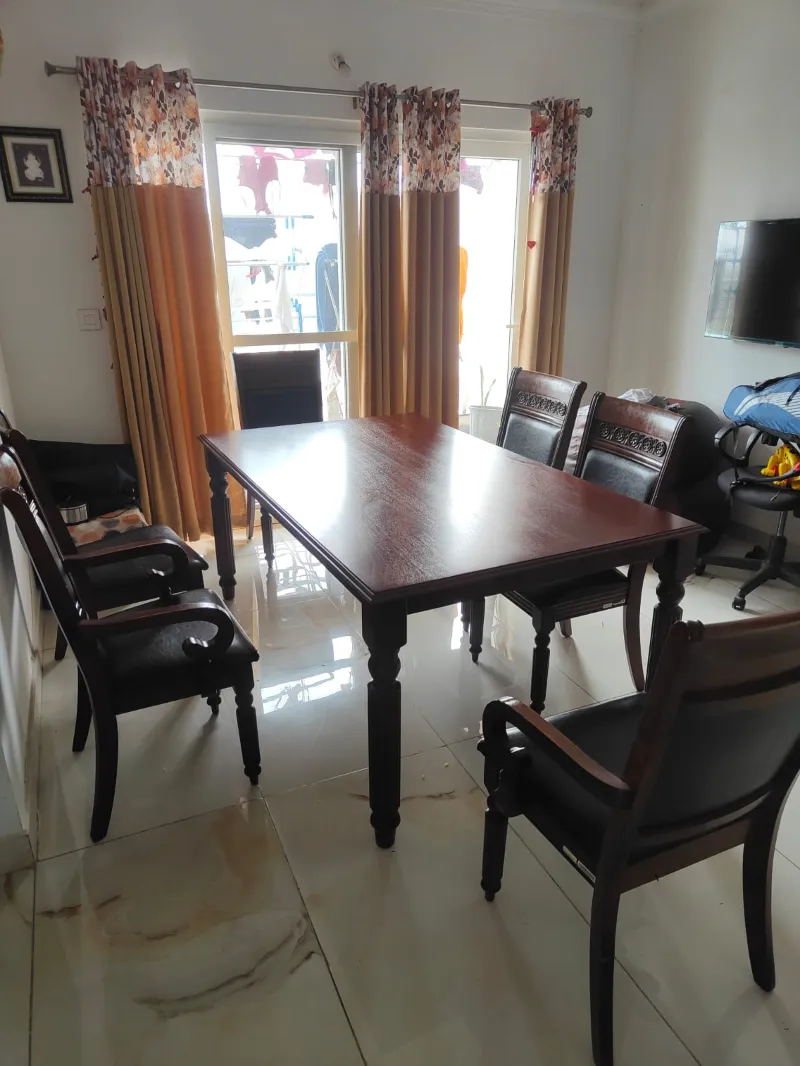 . 6 seater Royal Oak Texas American wood Dining set - 6 seater Royal O