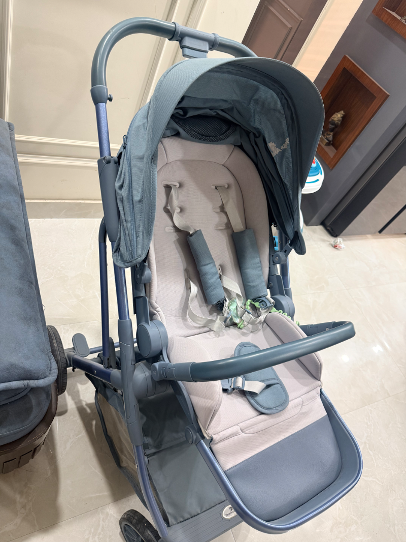 Stroller 