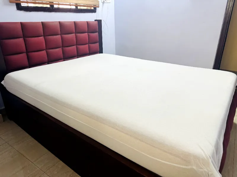 Queen Size Mattress 