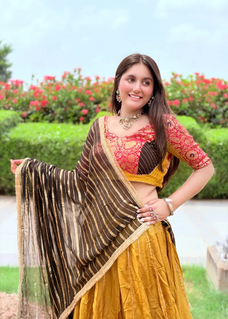 Designer 8 Meter Flare Chaniya Choli 