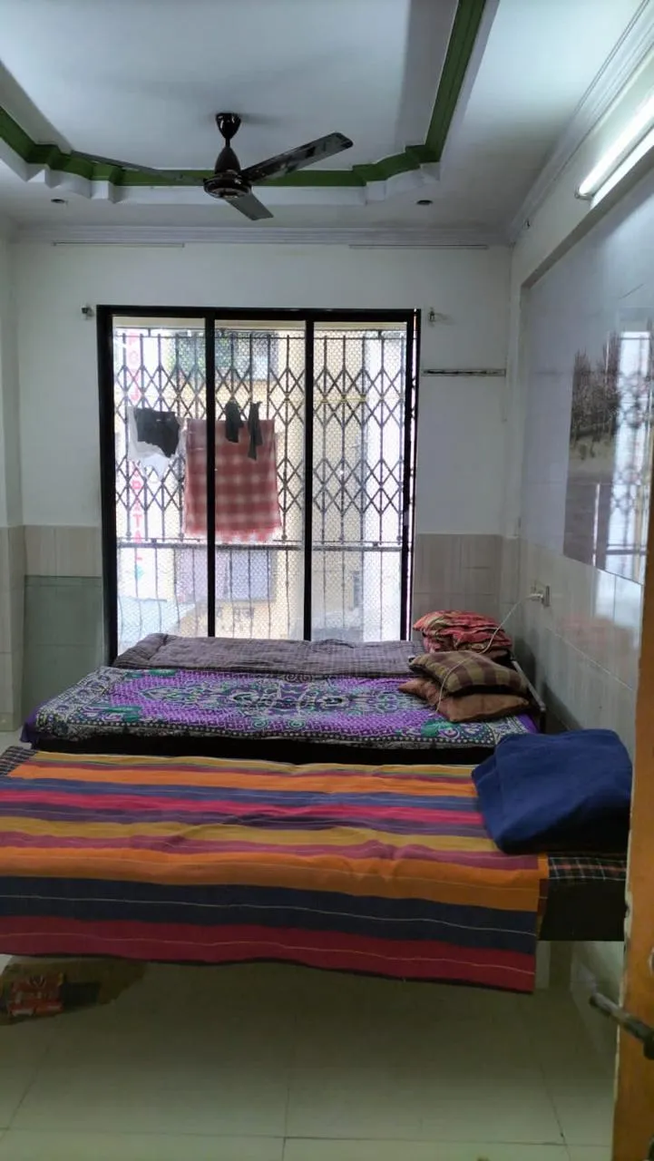 PG for Boys In Palm Beach Vashi Sanpada Navi Mumbai 