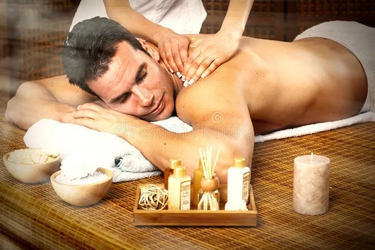 Relaxing Spa Therapy In Della Spa Chandrapur 8422019074