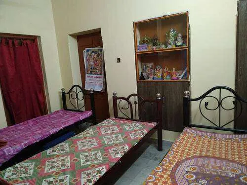 PGAccomodation for Boys Kankurgachi Kolkata