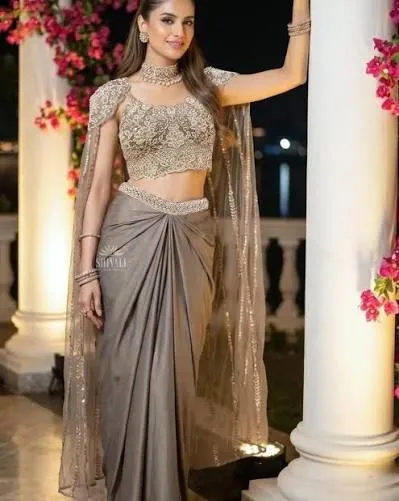 Shop Latest Fashion Clothes & Shoes Online - Fashion in Shamli for ₹2000