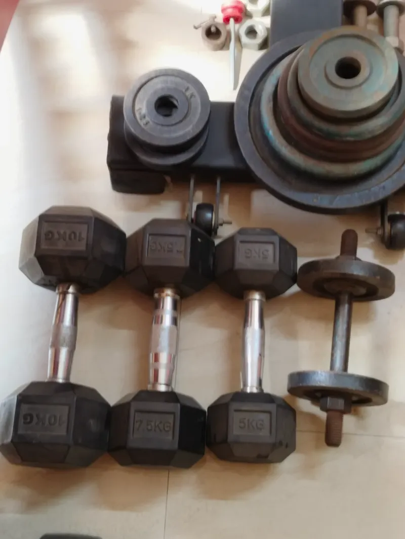 Selling Good condition Gym equipment 